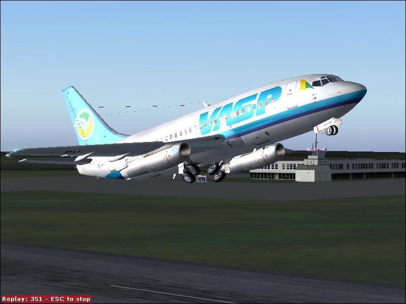 737-200_VASP_decolando_SBJP.JPG